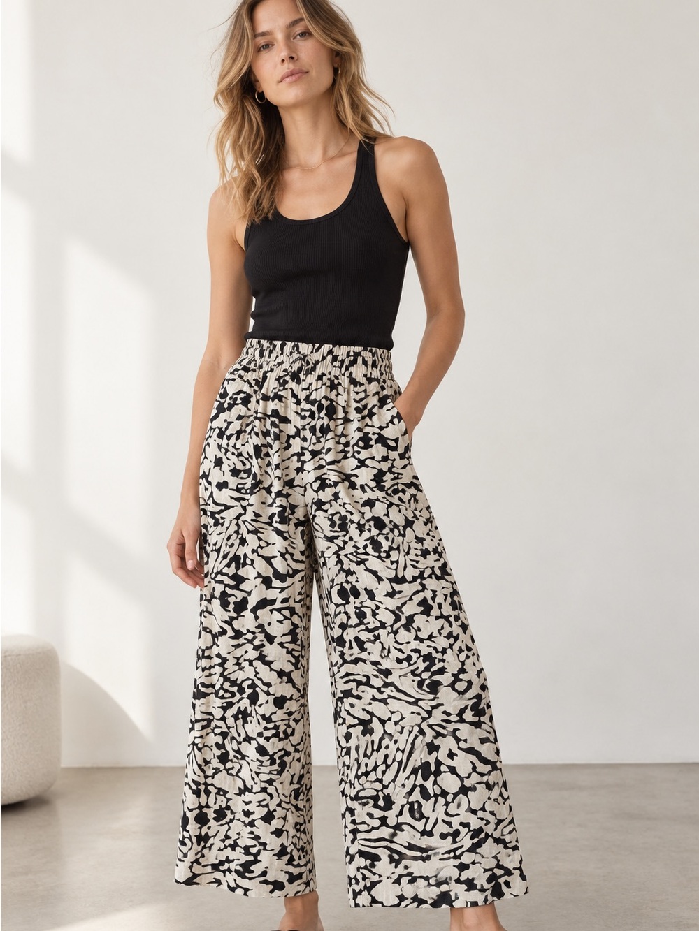 NWT WRAY Luna Pant Graphic Animal Print High Waist Wide Leg Pants Sz Small
